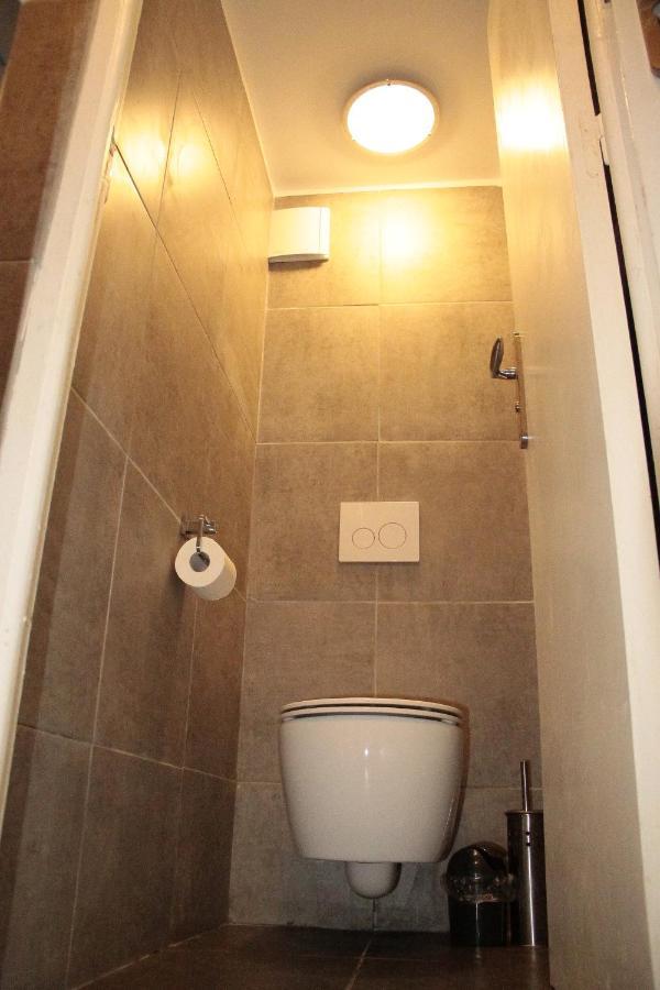 Hostel Du Lapin Blanc Saint-Brieuc Bagian luar foto