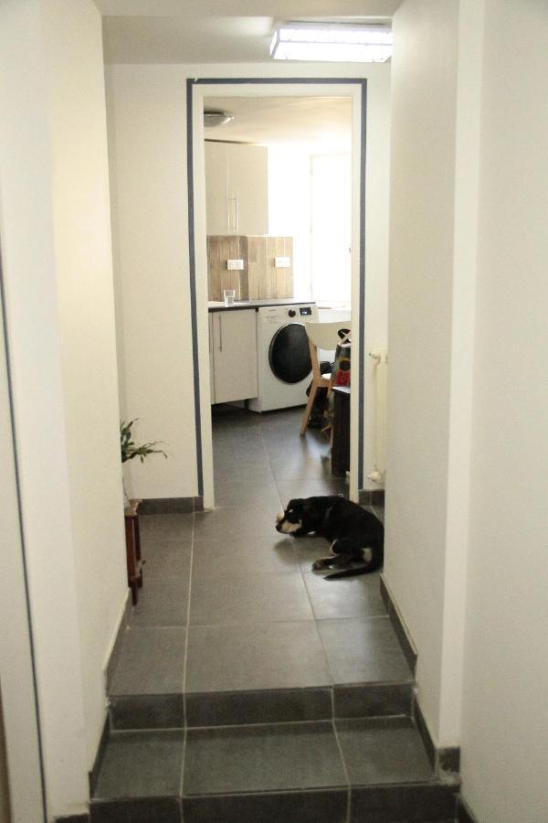 Hostel Du Lapin Blanc Saint-Brieuc Bagian luar foto