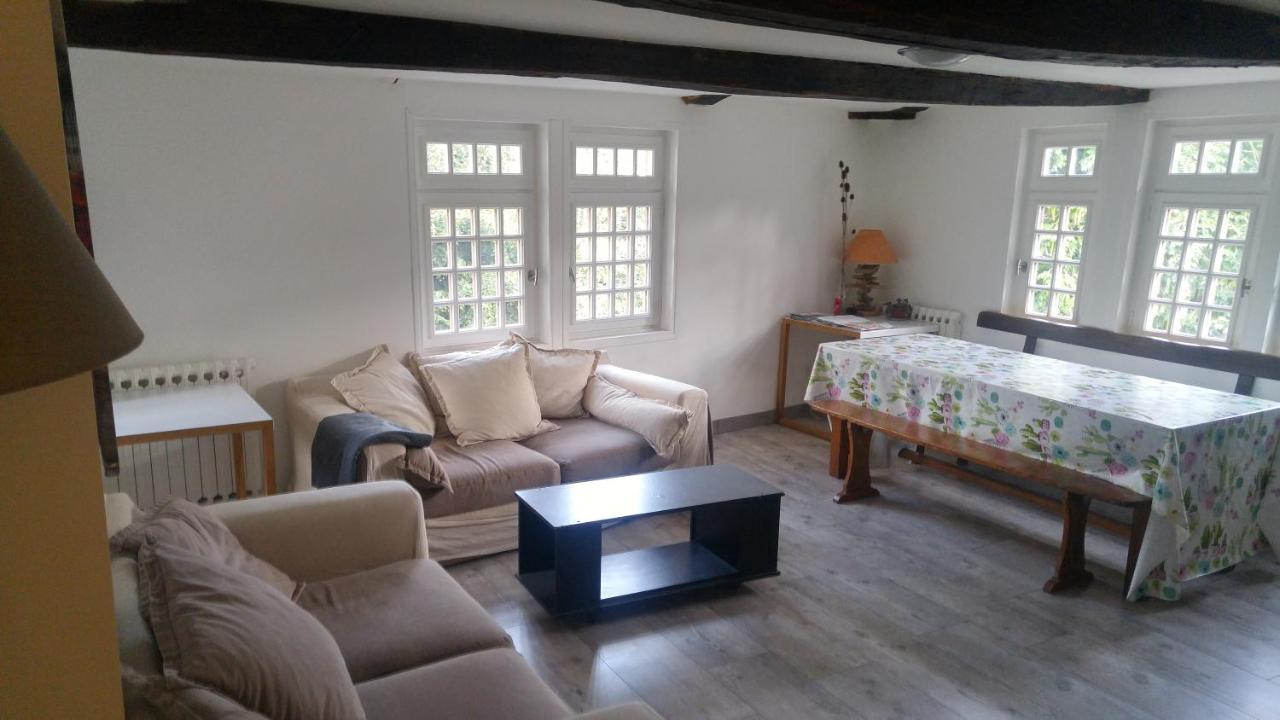 Hostel Du Lapin Blanc Saint-Brieuc Bagian luar foto
